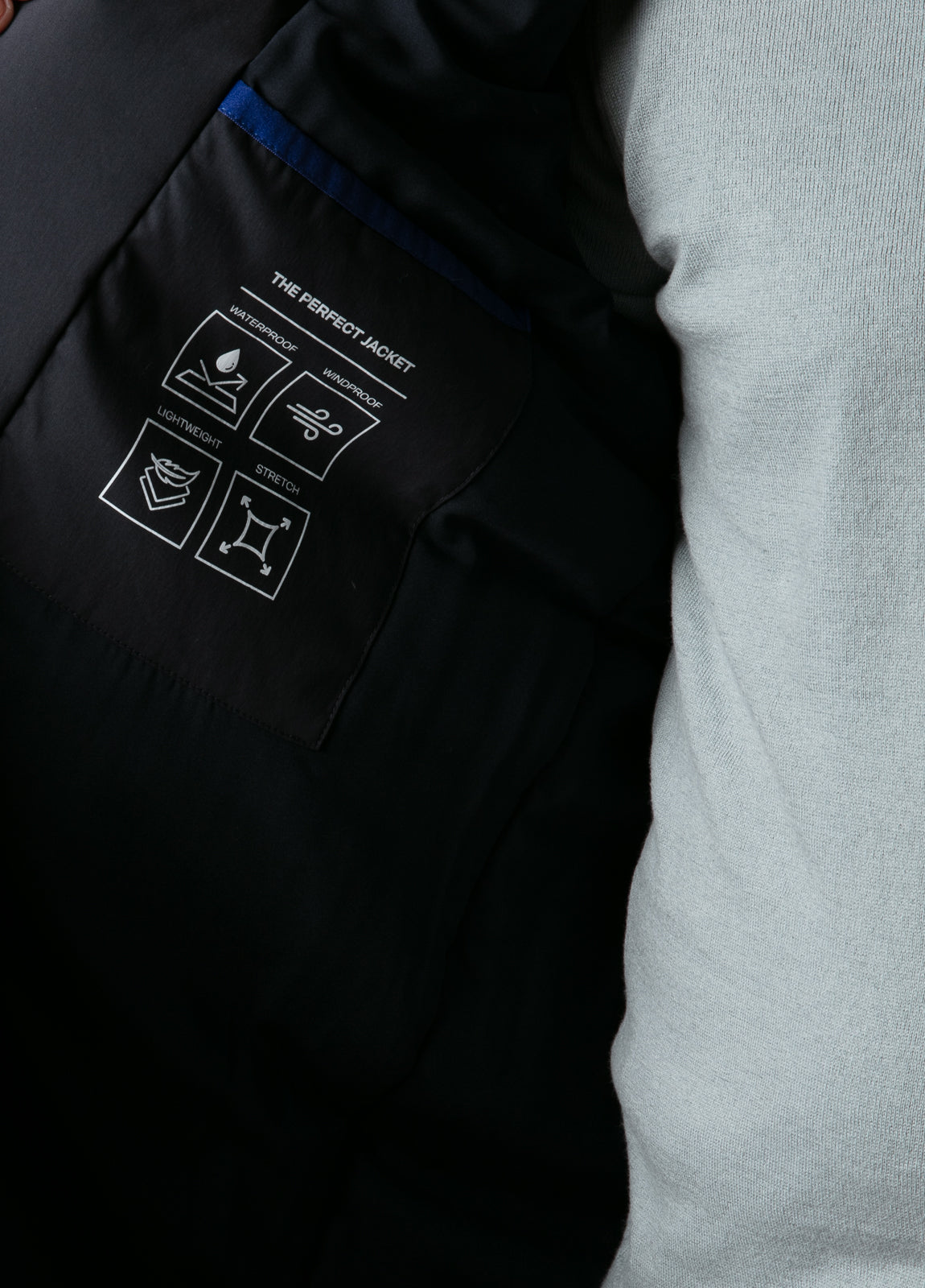Trench azul marino
