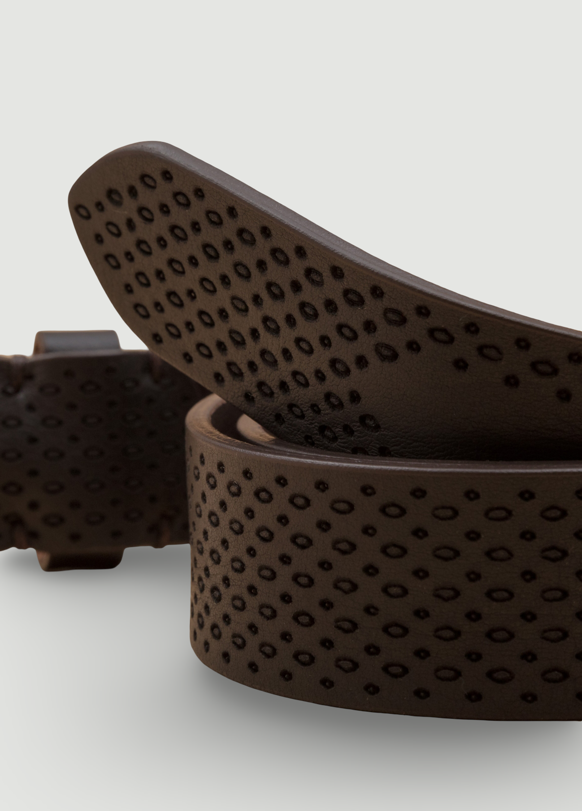 Cinturón sport piel grabada marrón