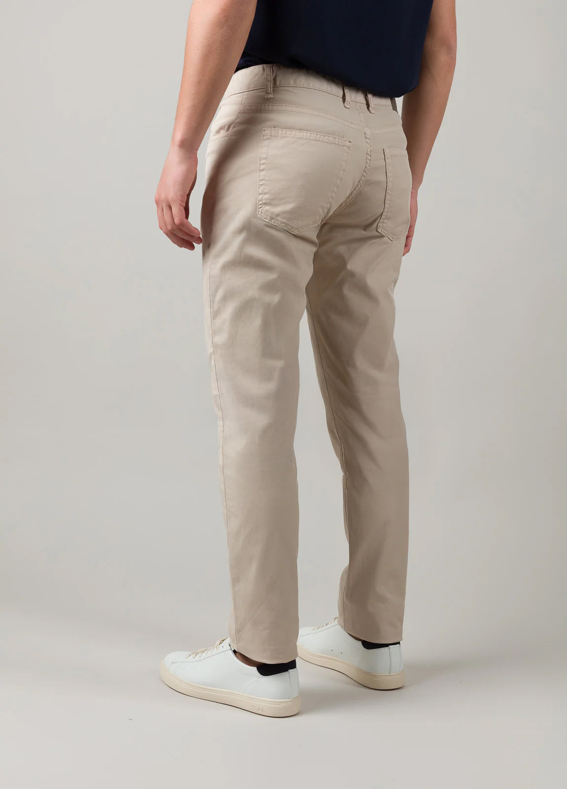 Pantalón cinco bolsillos arena