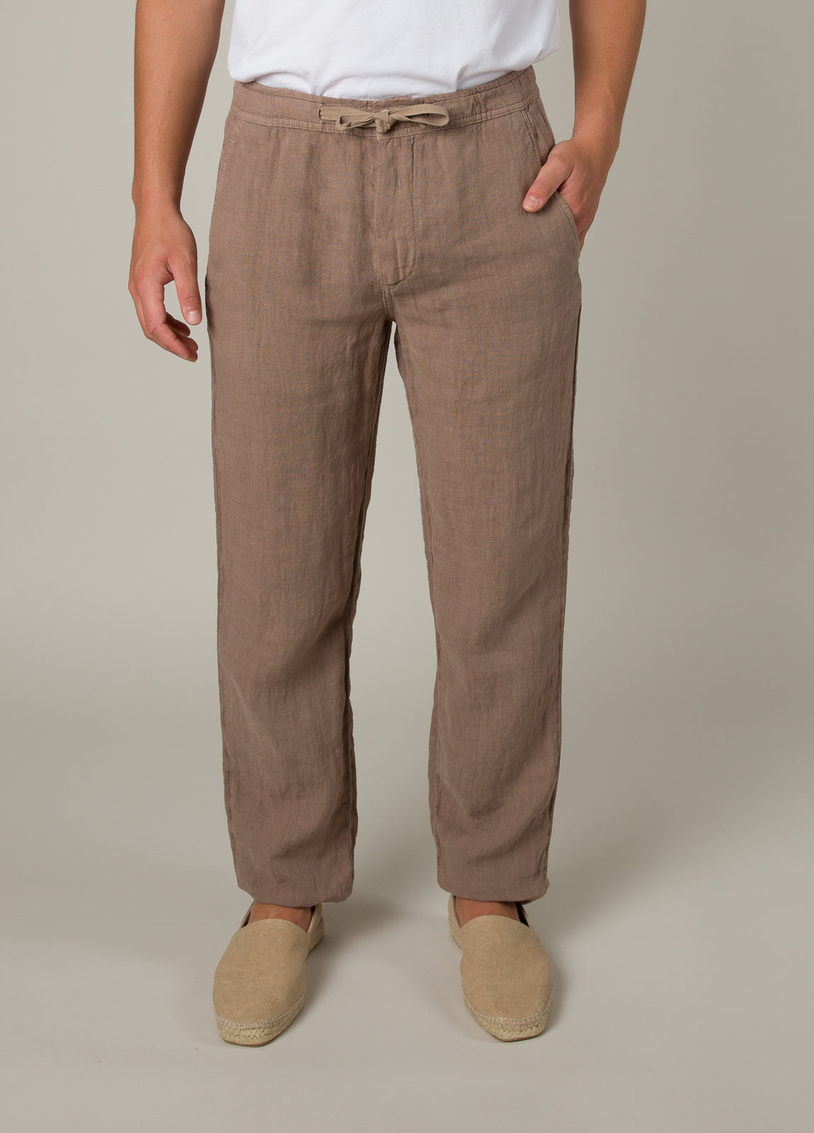 Pantalón jogger lino marrón