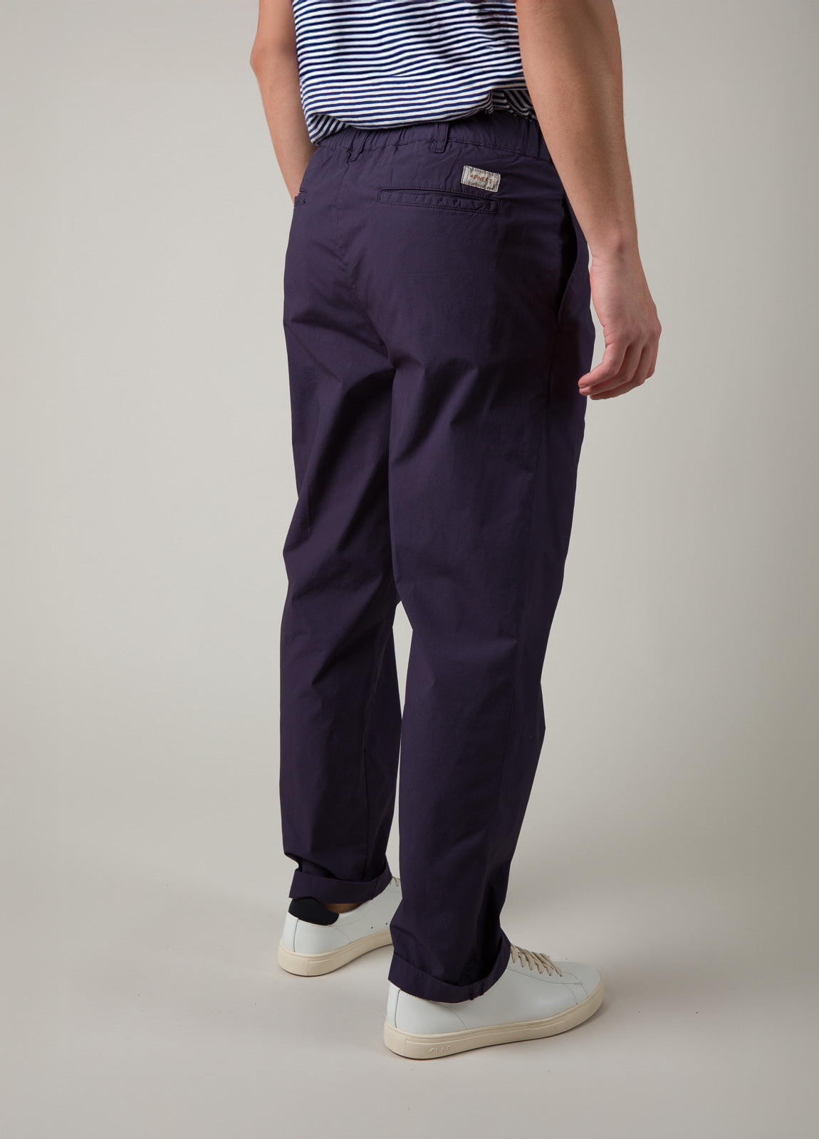 Pantalón sport marino