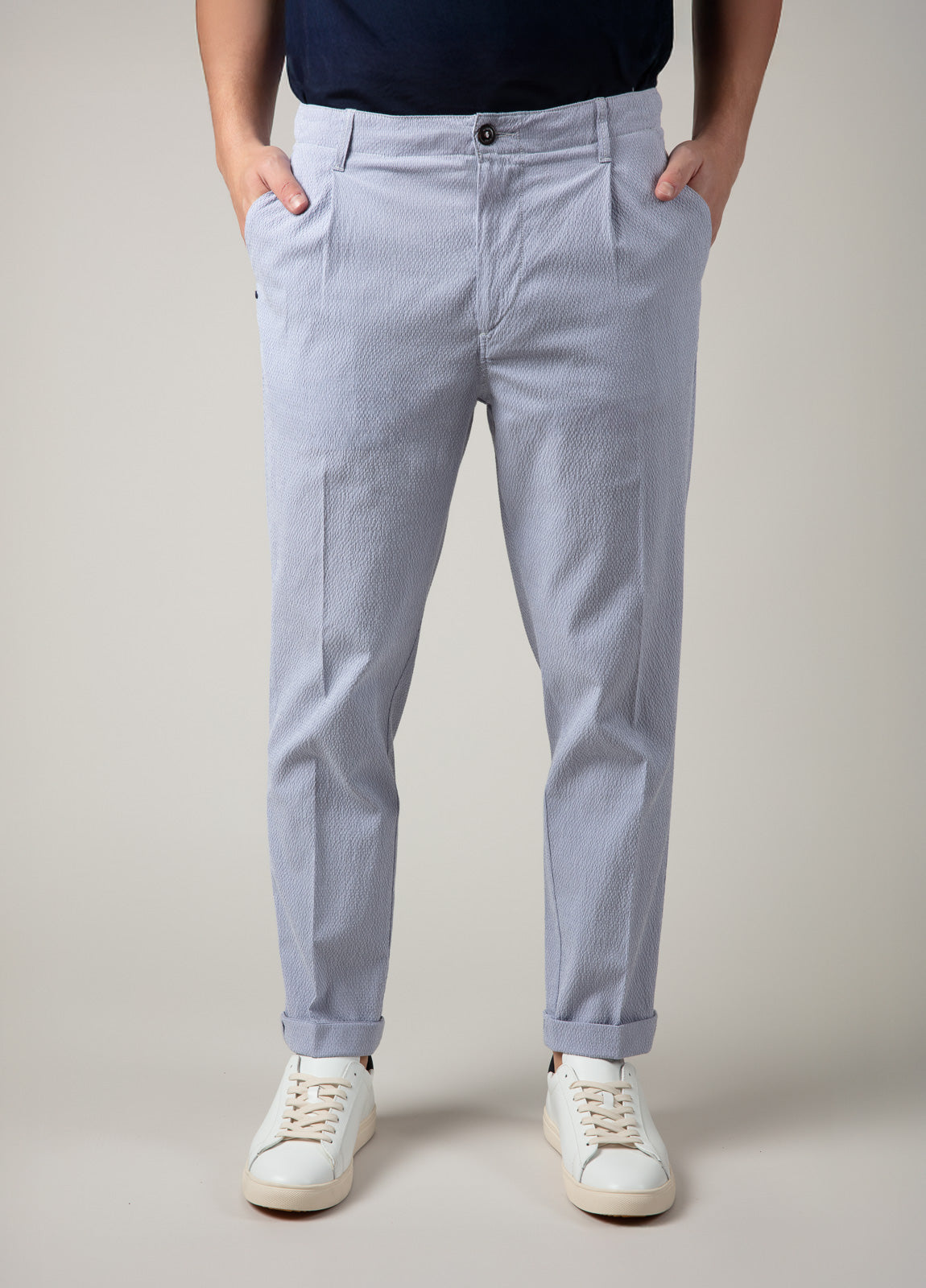 Pantalón sport rayas celeste