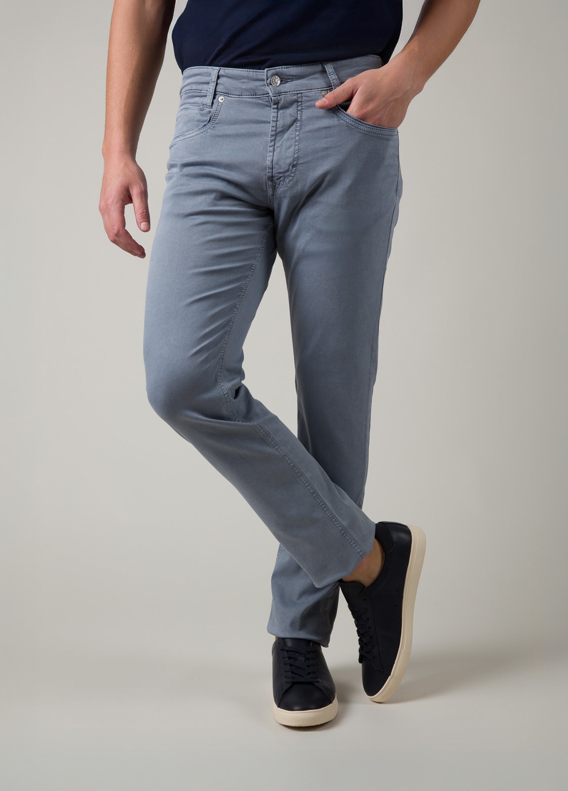 Pantalón cinco bolsillos azul
