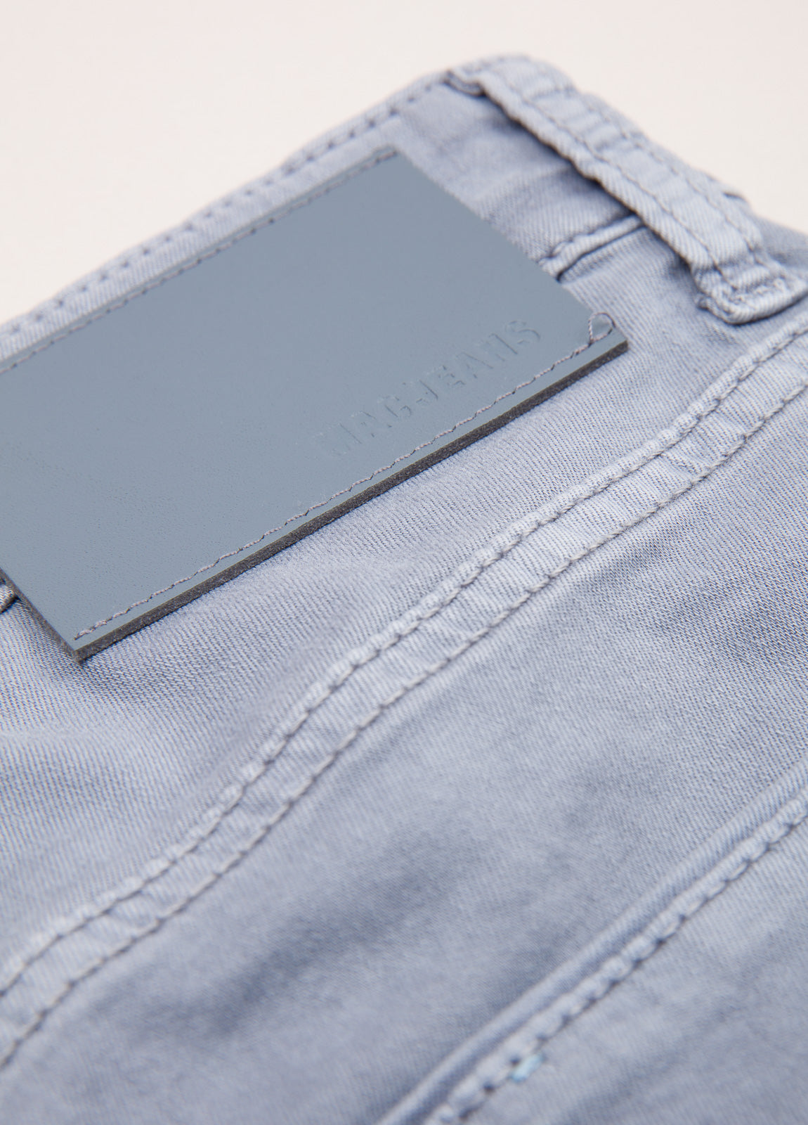 Pantalón cinco bolsillos azul