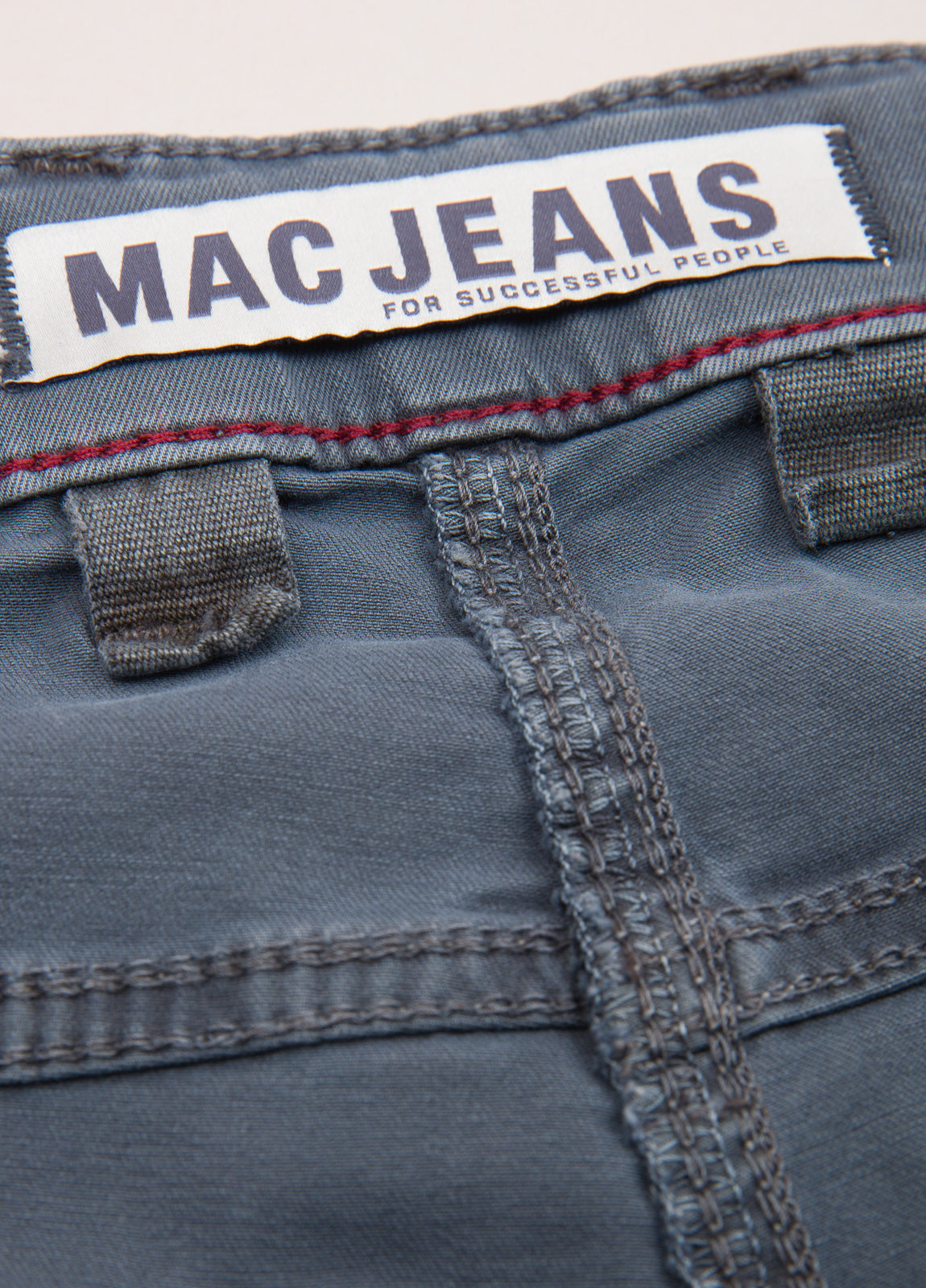 Pantalón cinco bolsillos gris