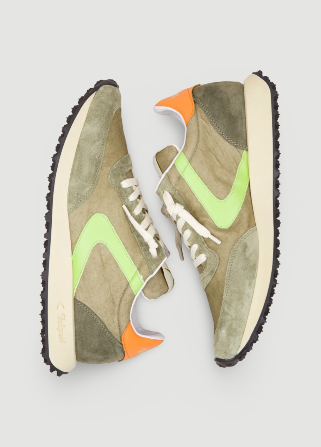 Sneakers kaki y verde