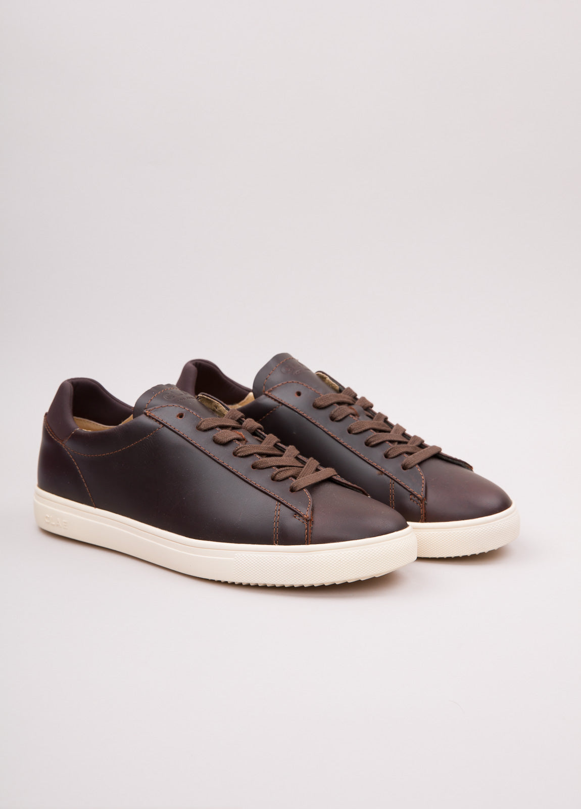 Zapatilla deportivas color marron