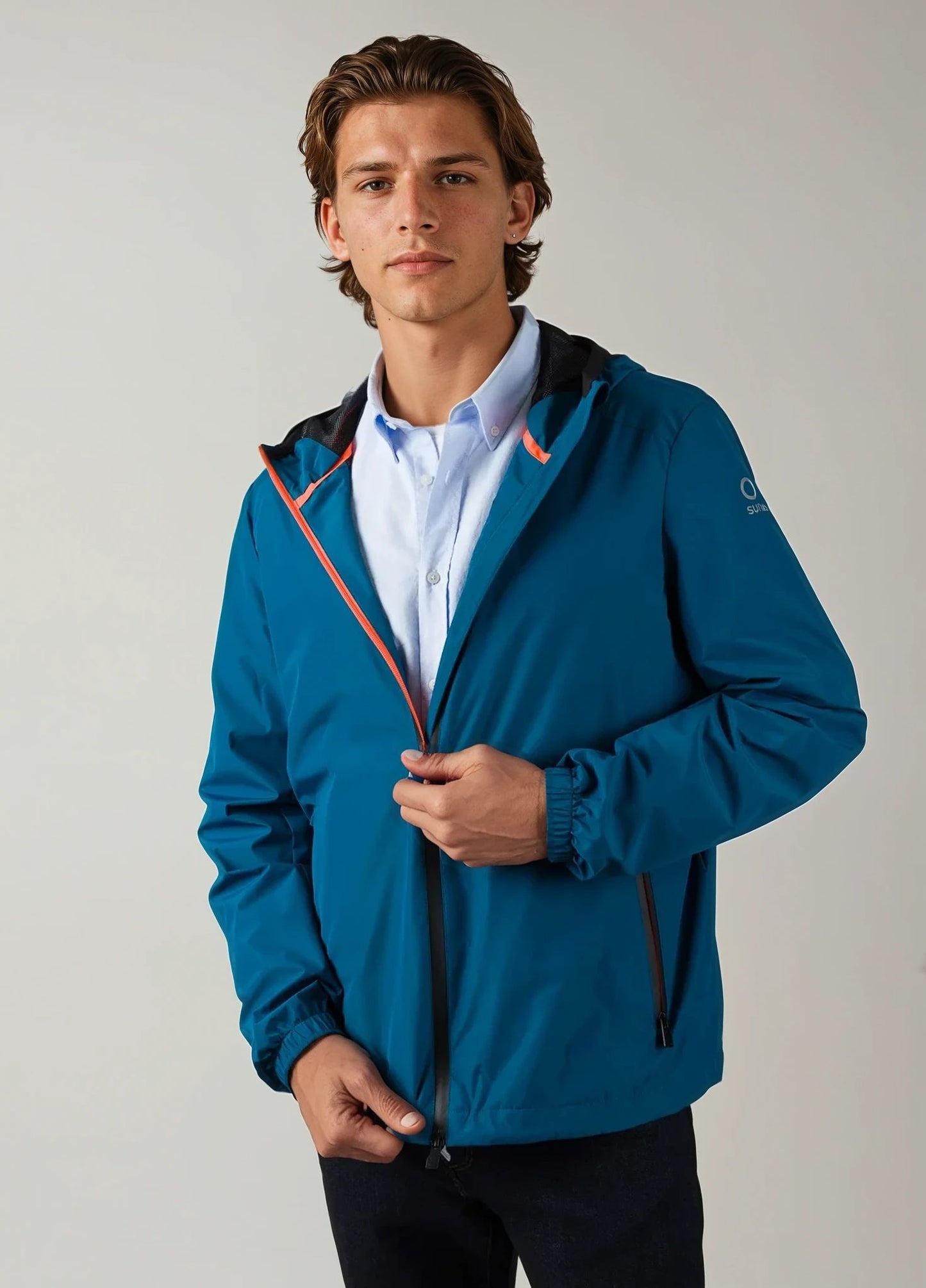 Cazadora técnica azul