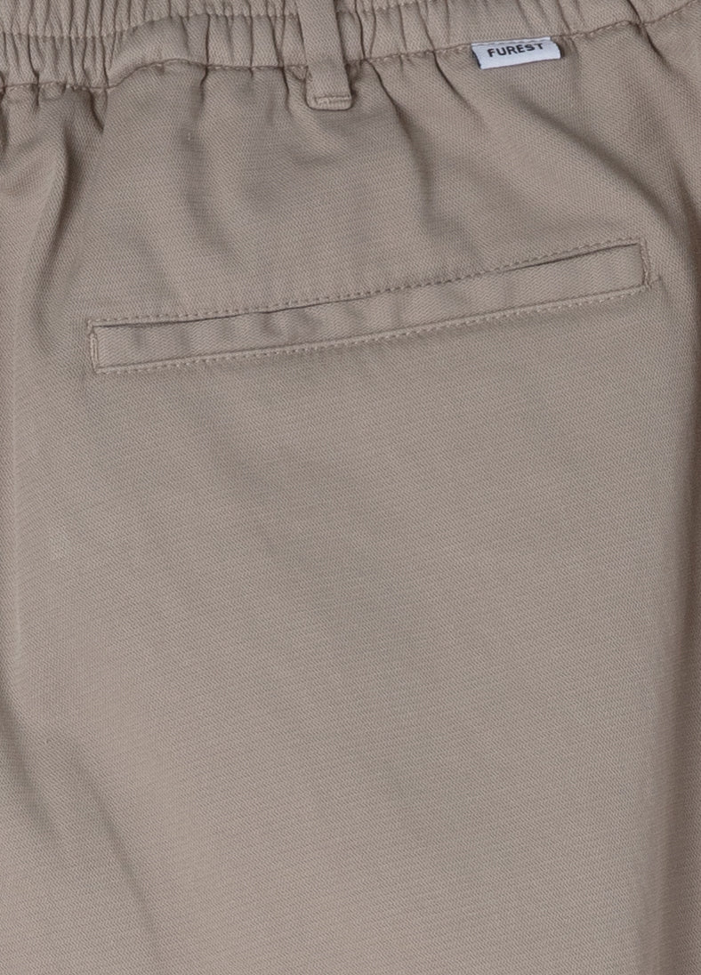 Pantalón smart chino arena