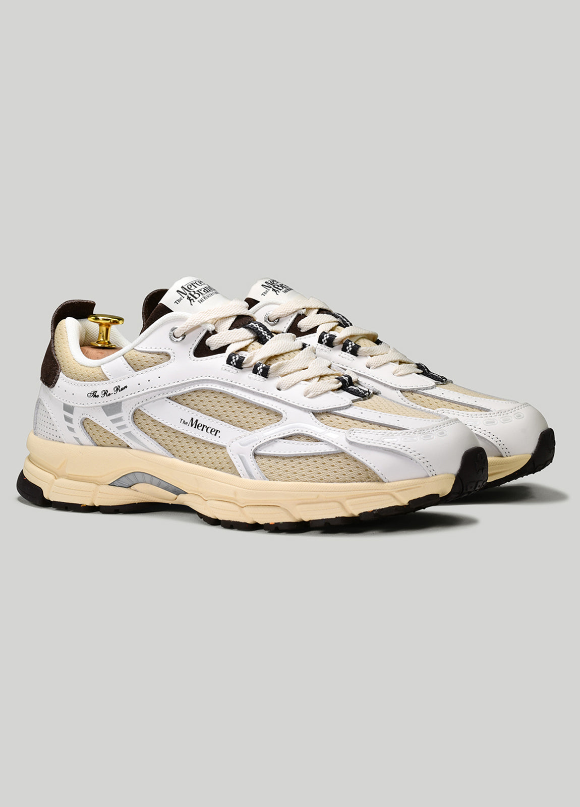 Calzado sport beige