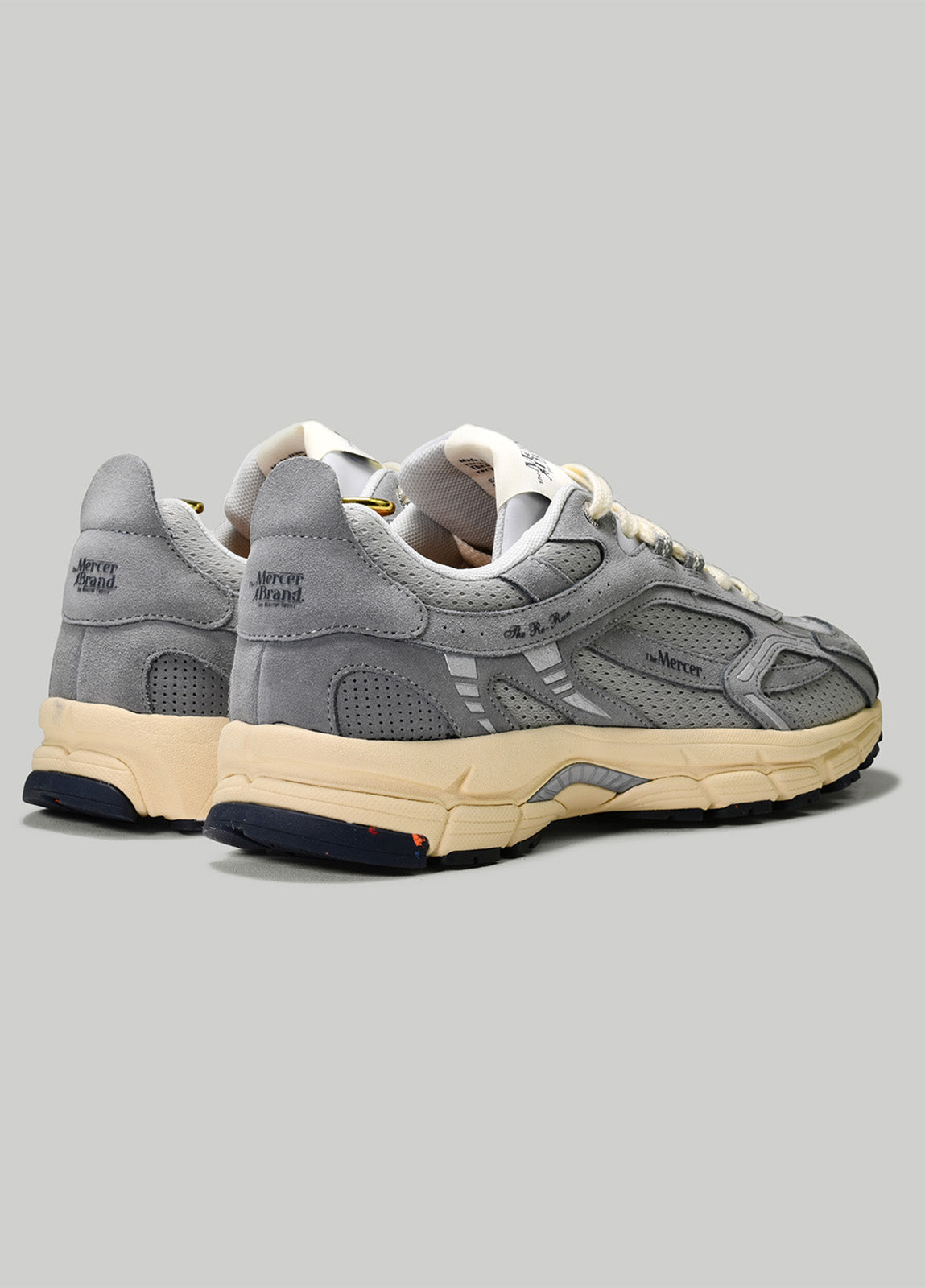 Calzado sport gris