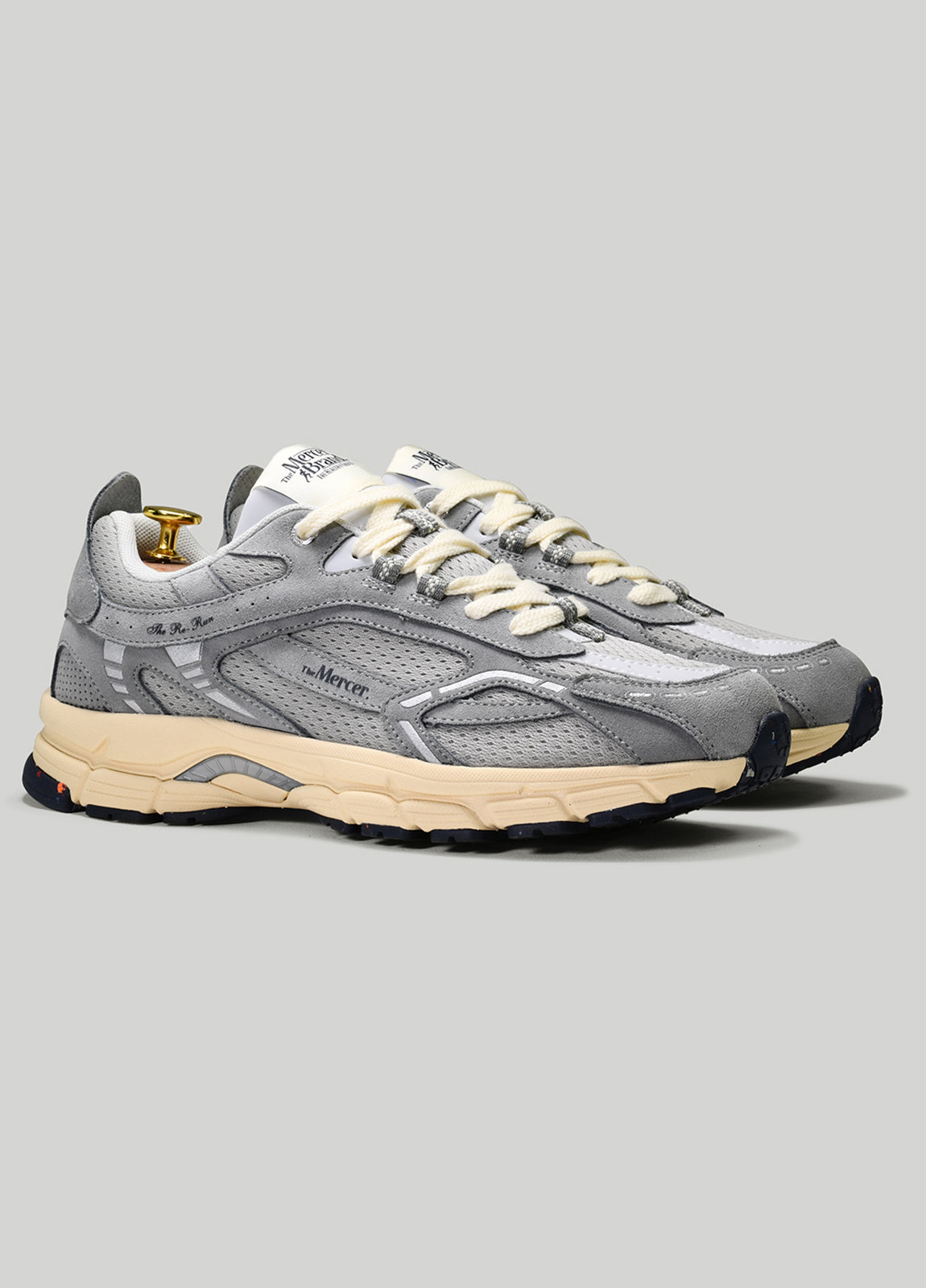 Calzado sport gris