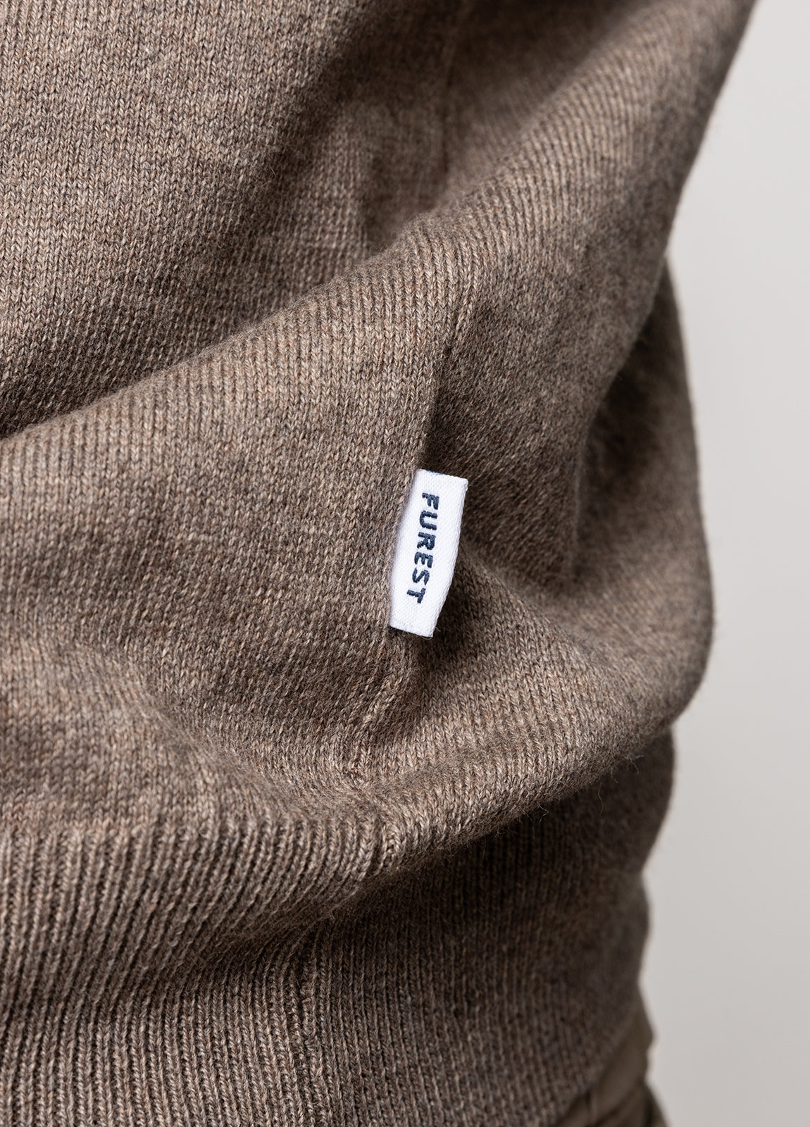 Jersey cuello redondo marrón