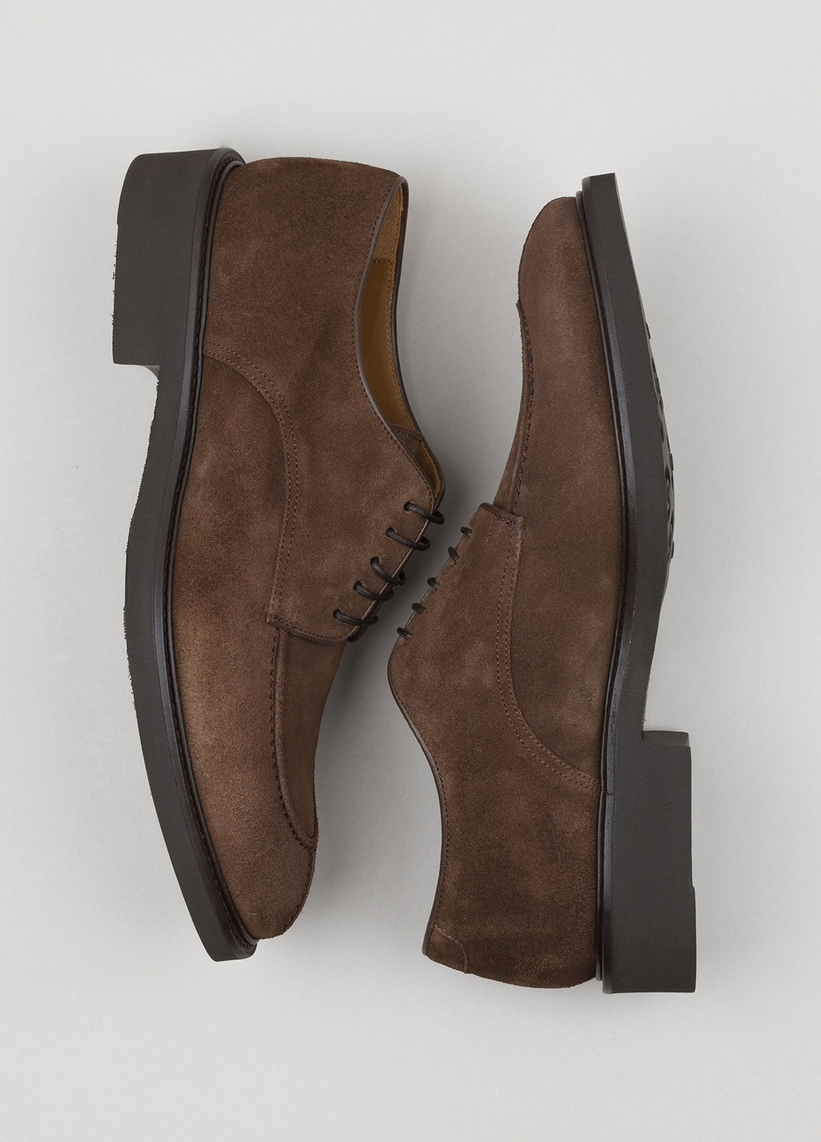 Zapato sport wear serraje marrón