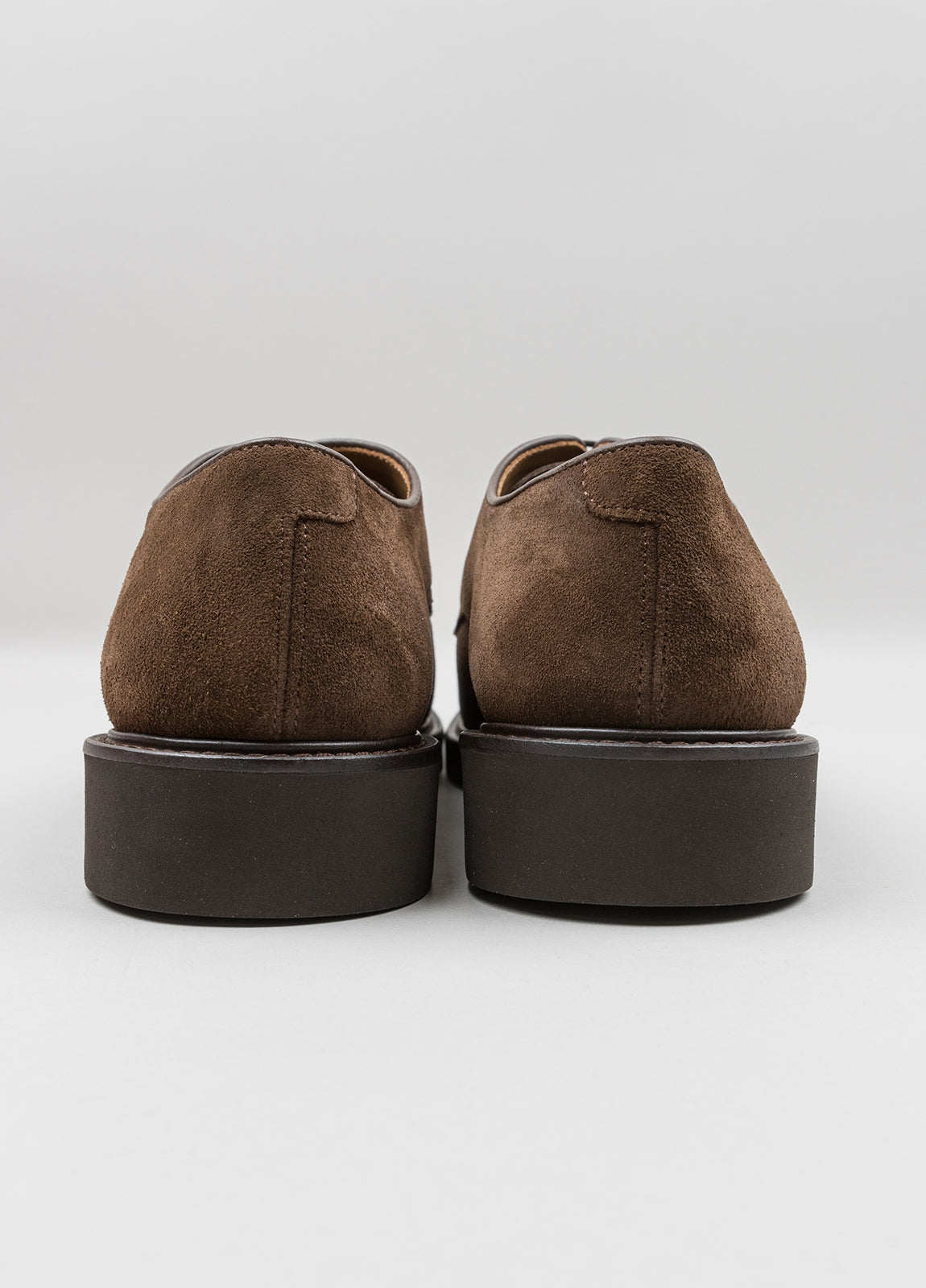 Zapato sport wear serraje marrón