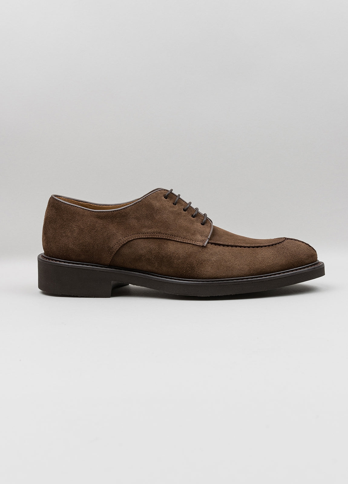 Zapato sport wear serraje marrón