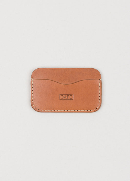 Tarjetero de piel color cognac