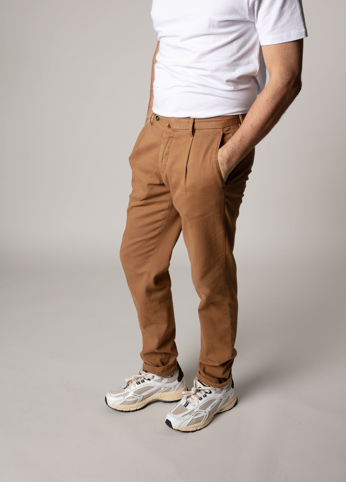 Micro corduroy pants in tan