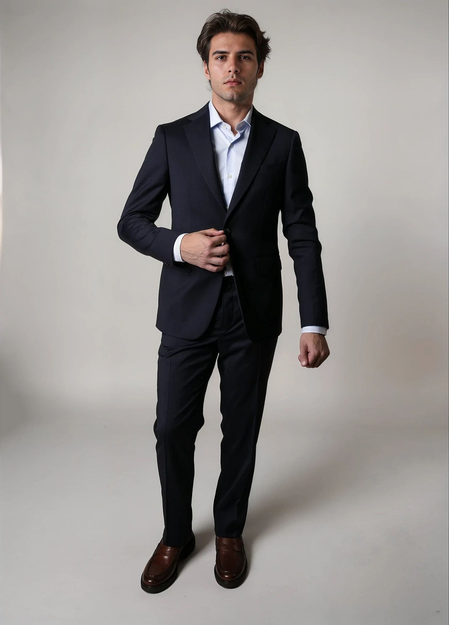 Traje liso marino