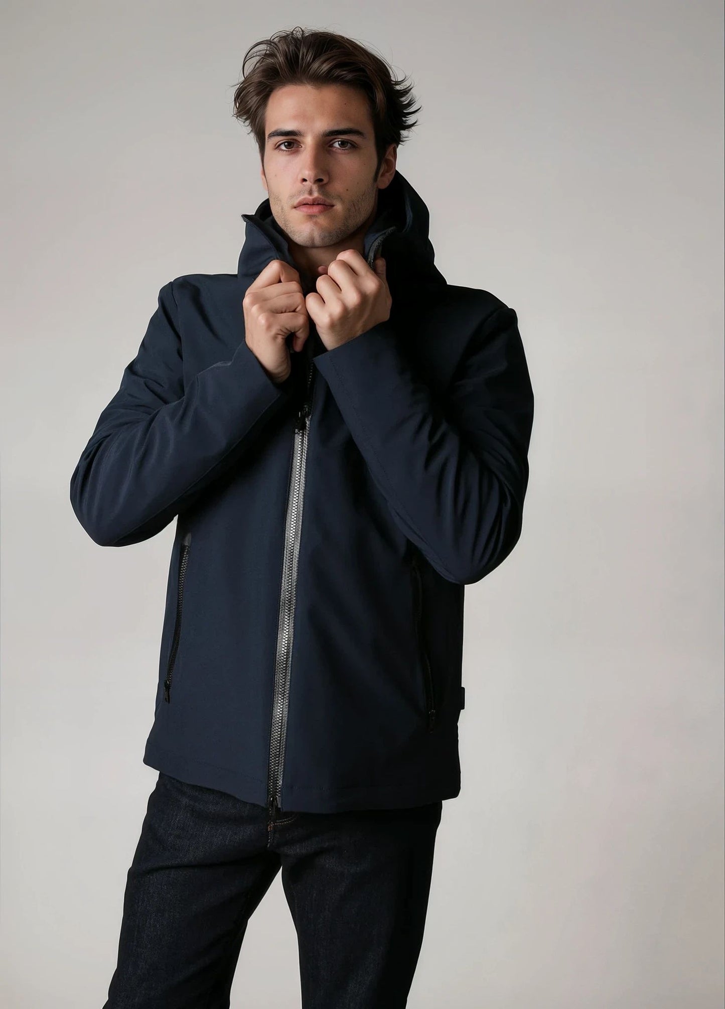 Cazadora técnica azul marino