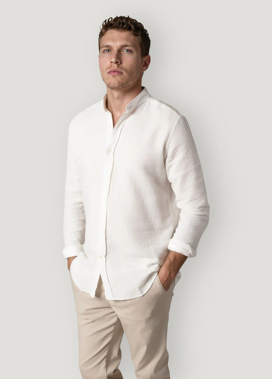 Camisa sport cuello mao blanco roto