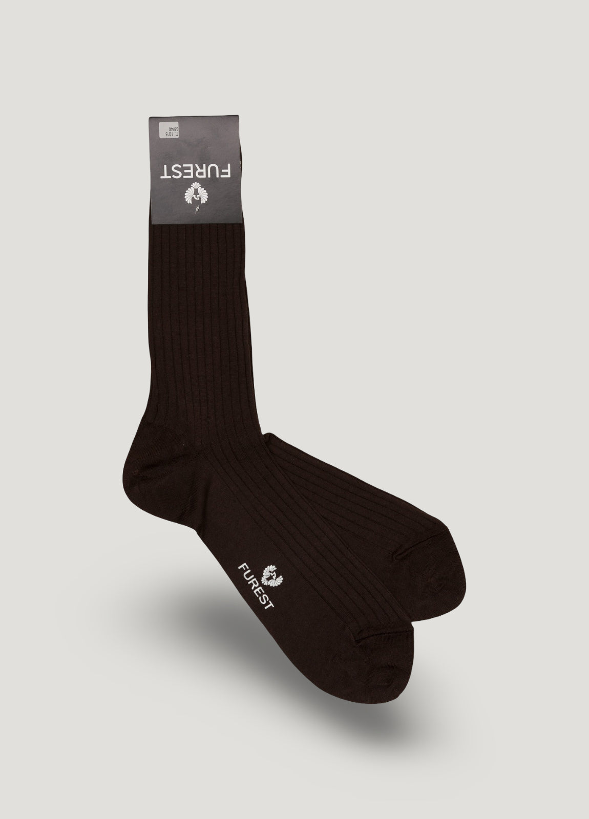 Short brown sock made of Scottish yarn