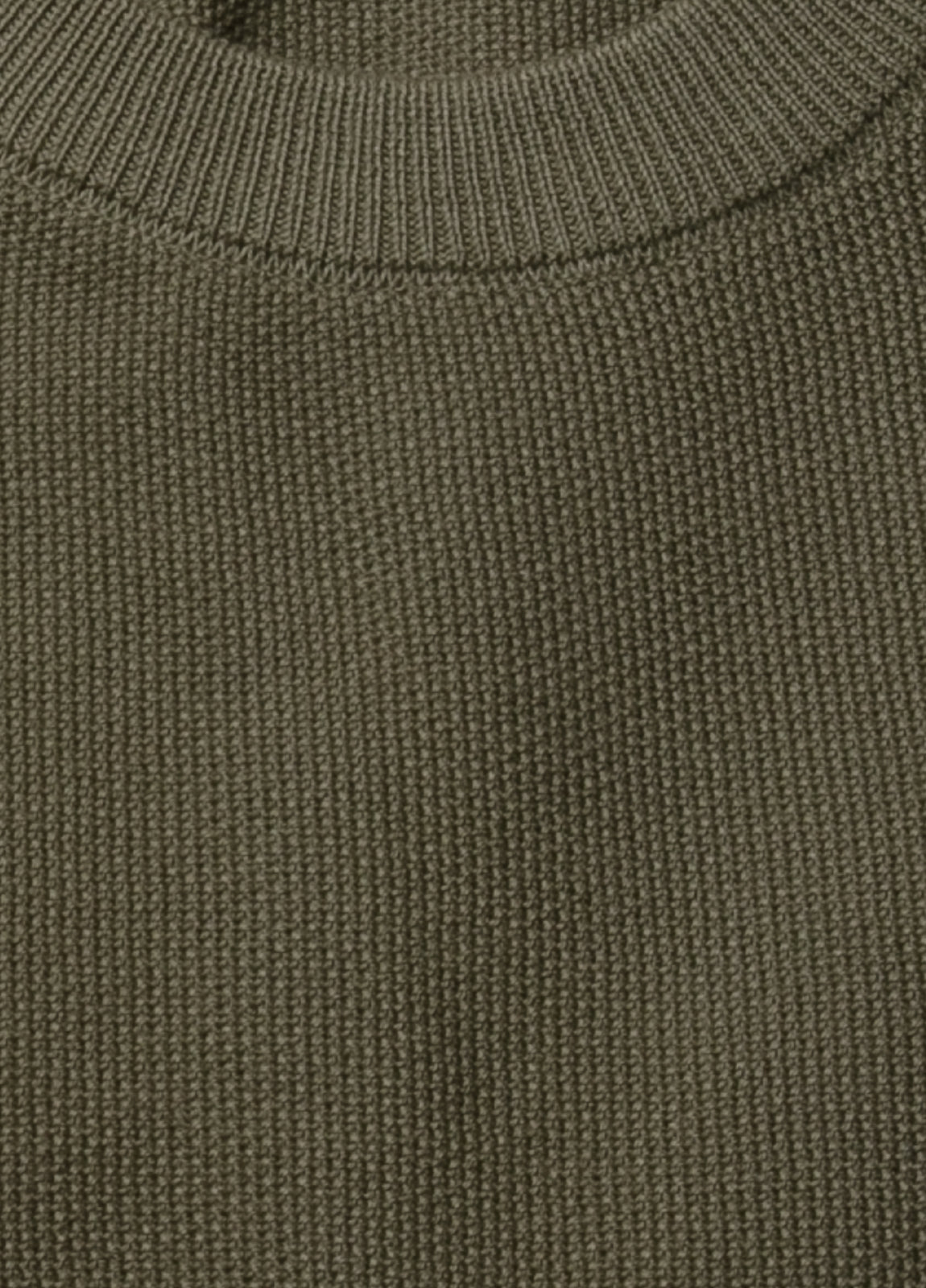 Jersey cuello redondo punto arroz kaki.