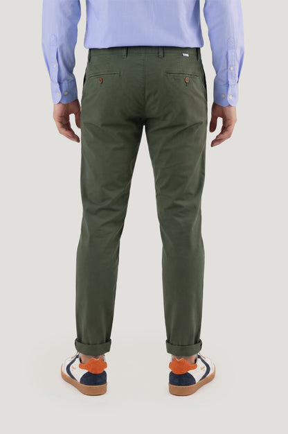 Pantalón casual chino verde