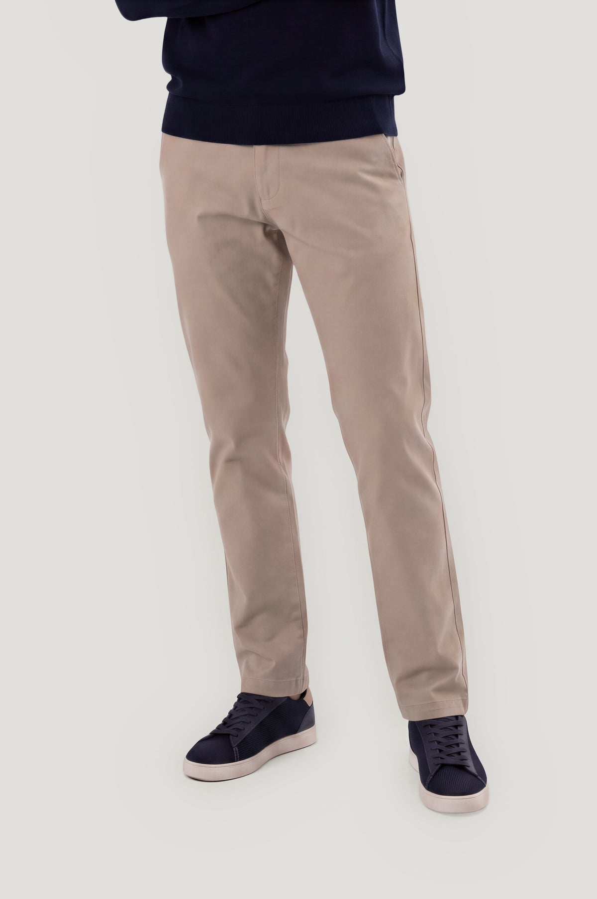 Pantalón chino regular beige