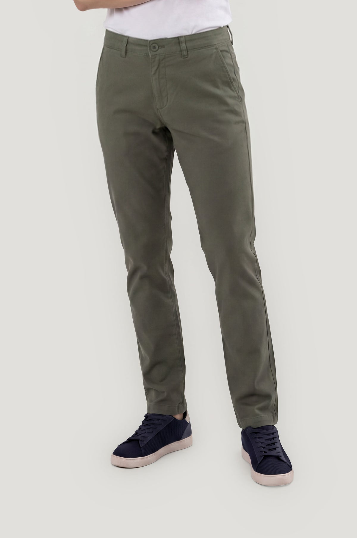 Pantalón chino regular kaki