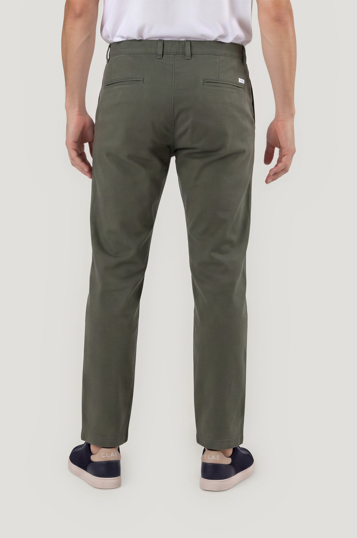 Pantalón chino regular kaki