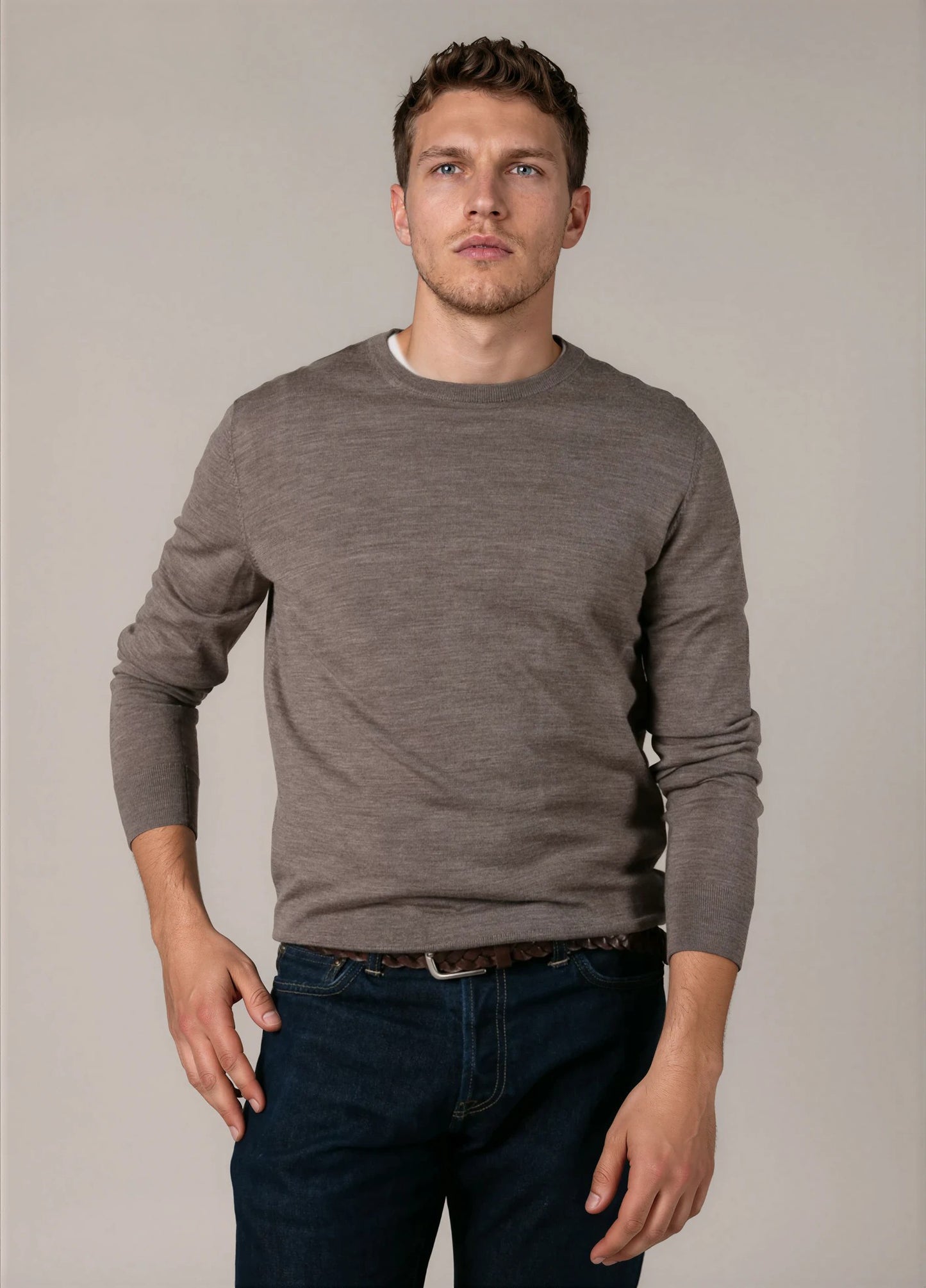 Jersey cuello redondo lana merino tostado