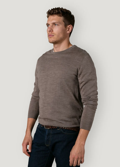 Jersey cuello redondo lana merino tostado