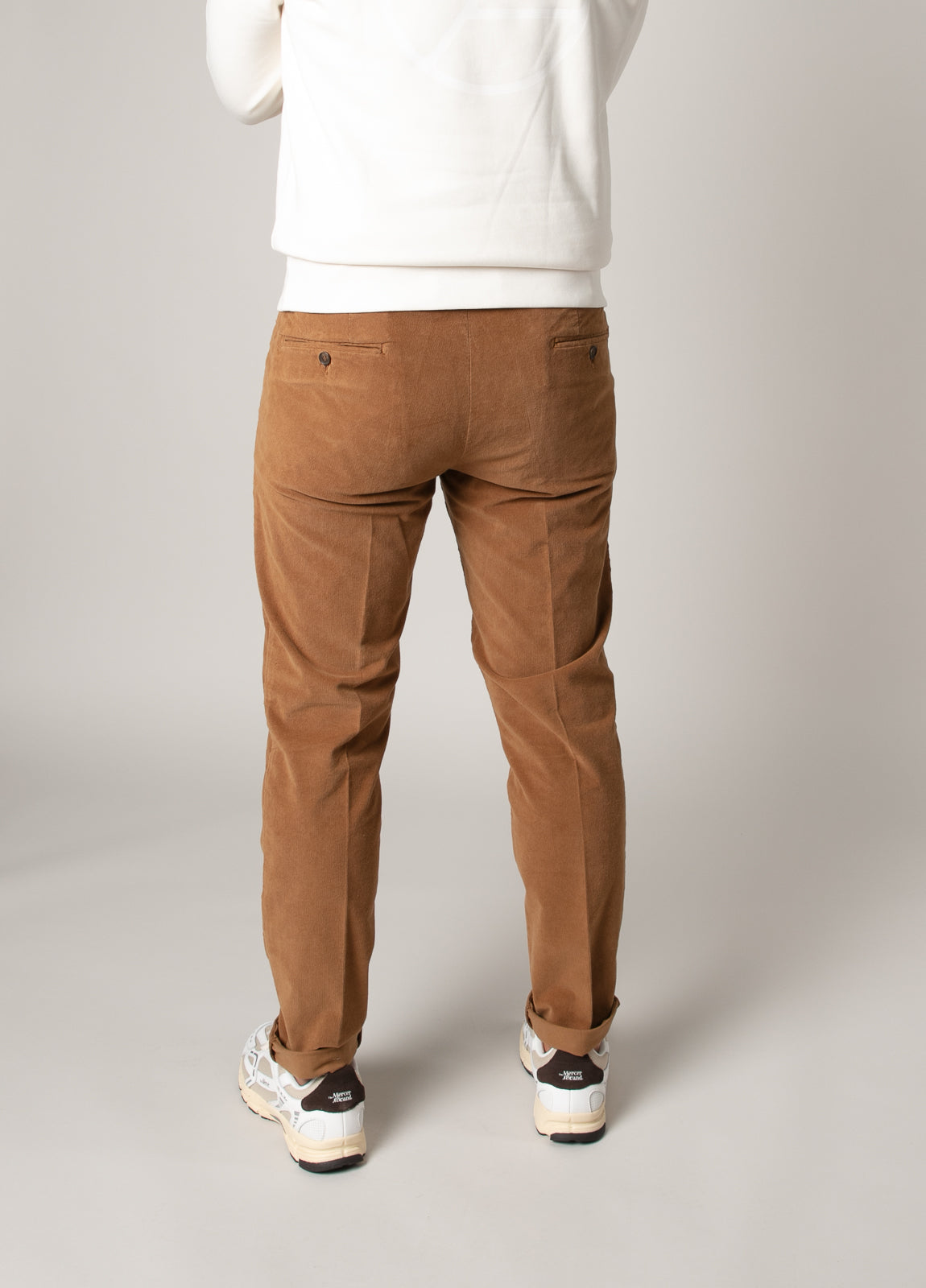 Pantalón micro pana tostado