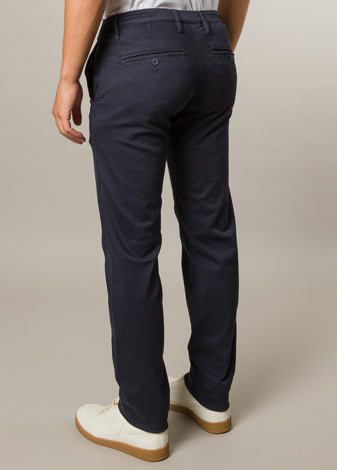 Pantalón chino azul marino