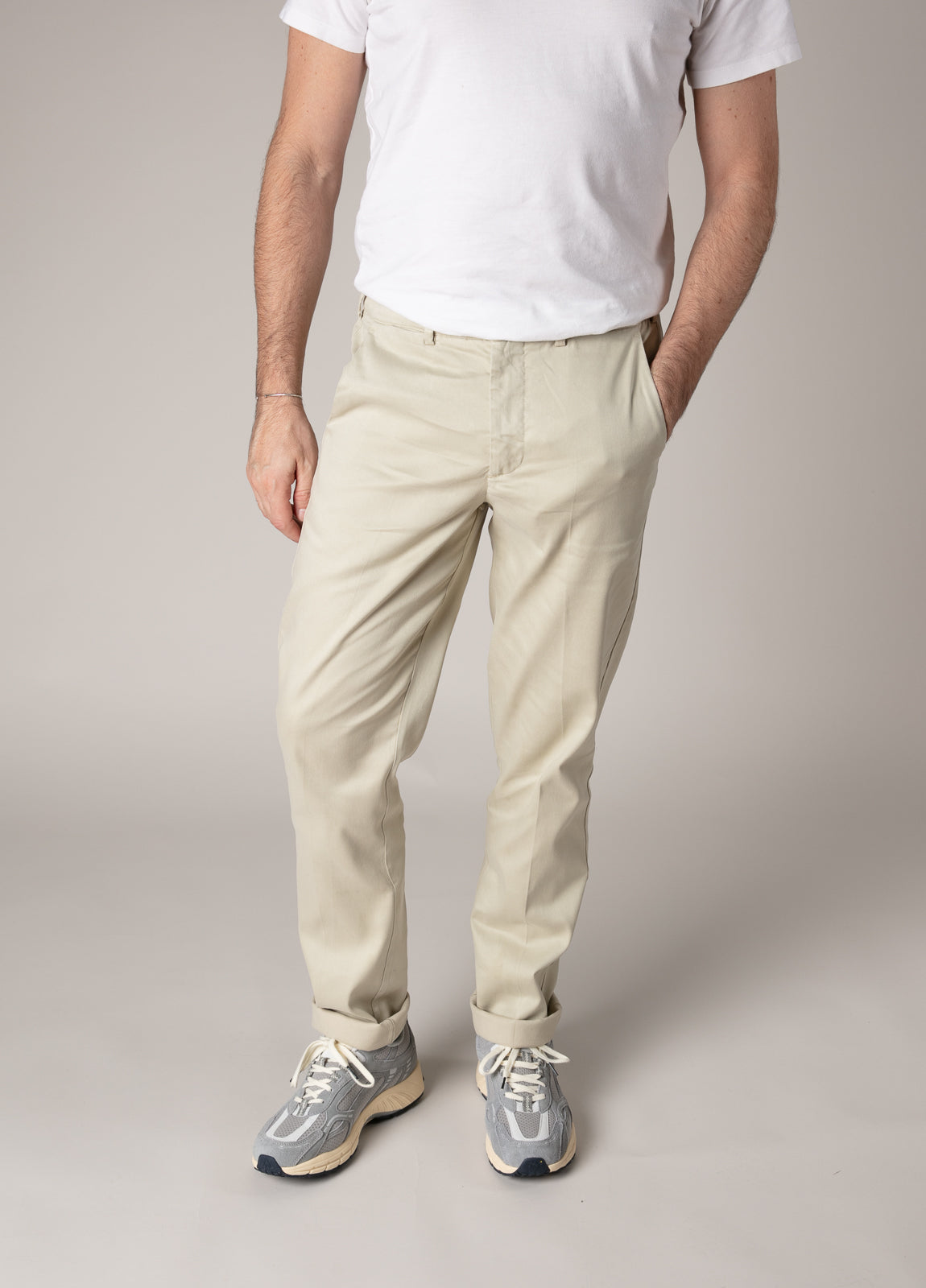 Pantalón chino premium beige