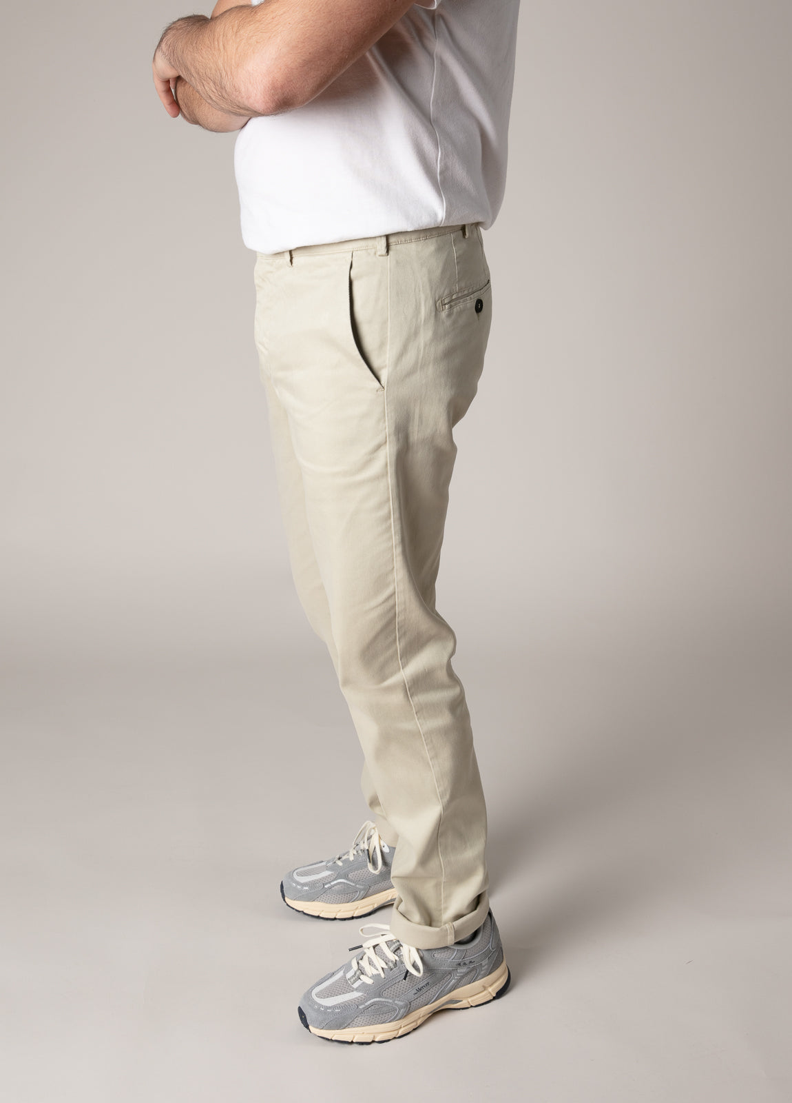 Pantalón chino premium beige