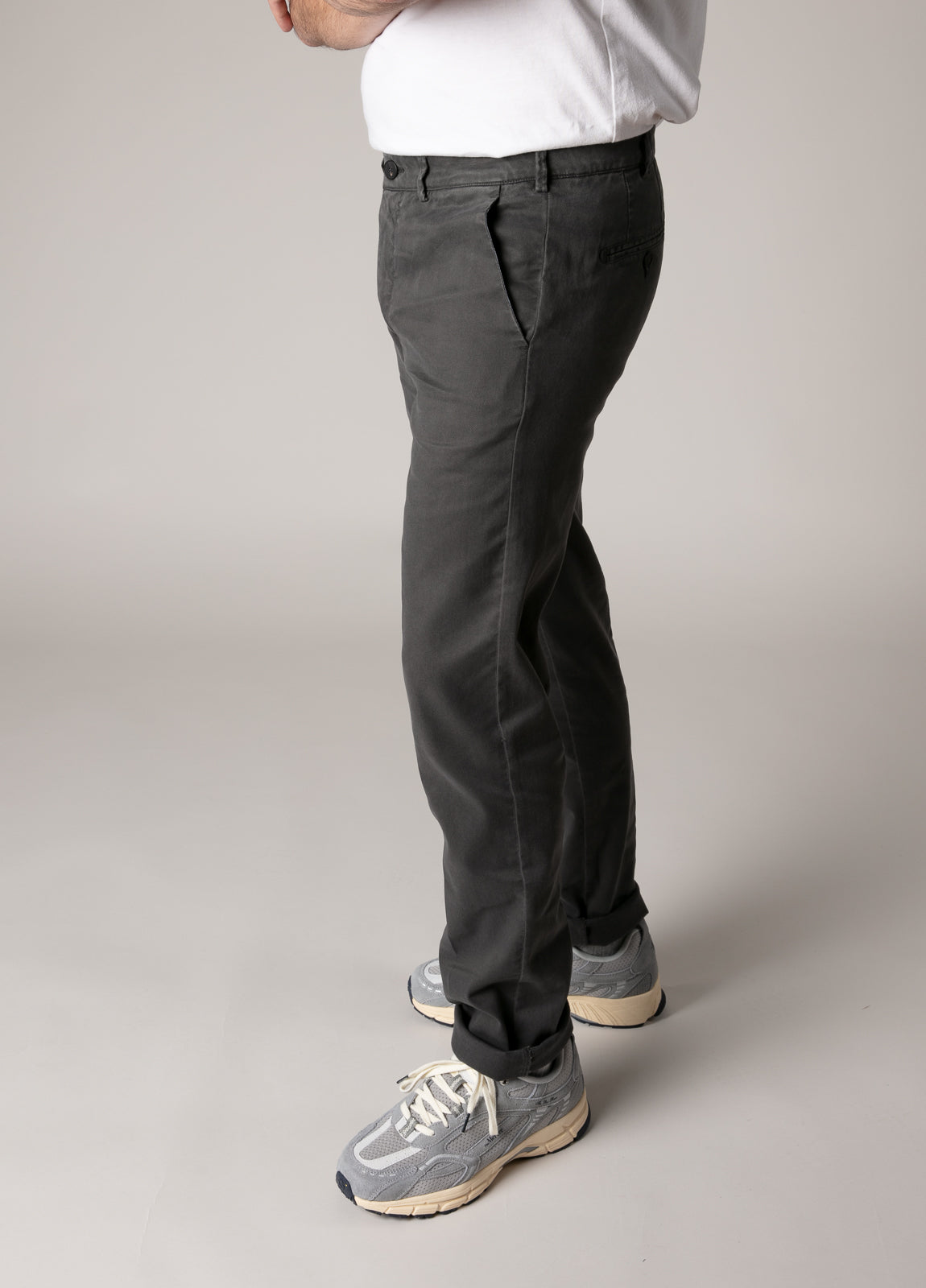 Pantalón chino premium gris