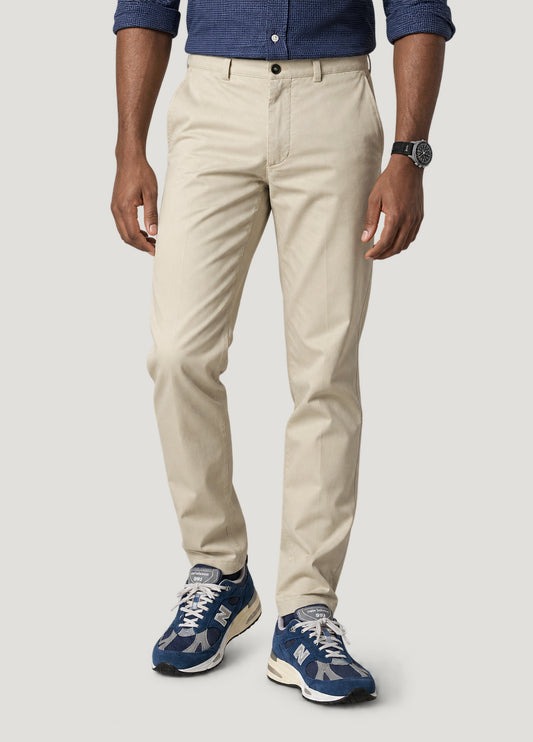 Pantalón chino premium beige