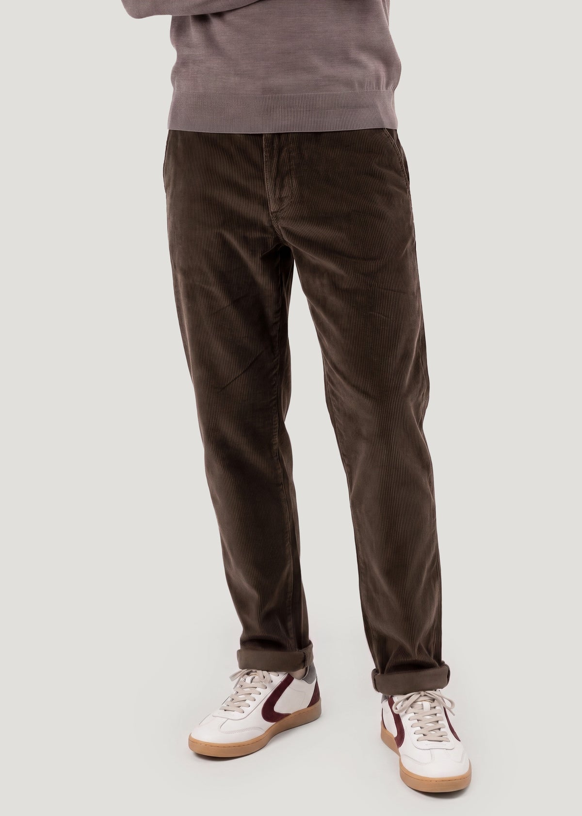 Pantalón jogger pana marrón