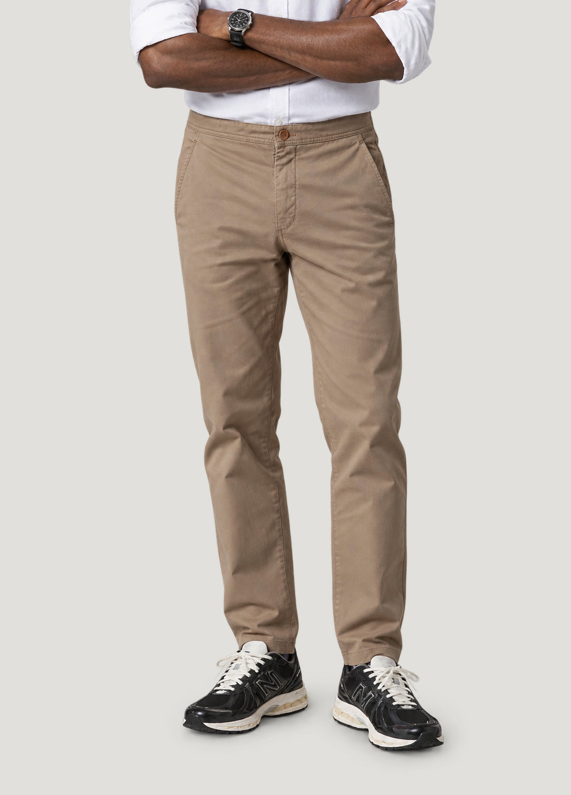 Pantalón jogger sarga arena