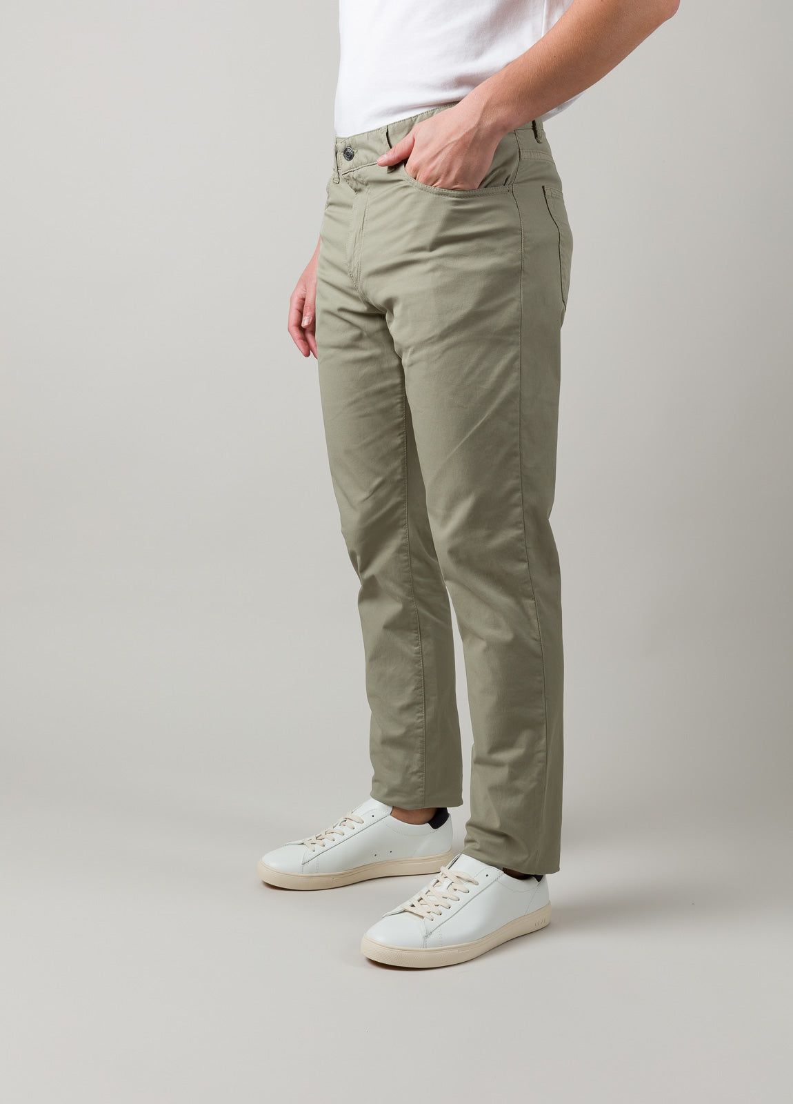Pantalón cinco bolsillos kaki