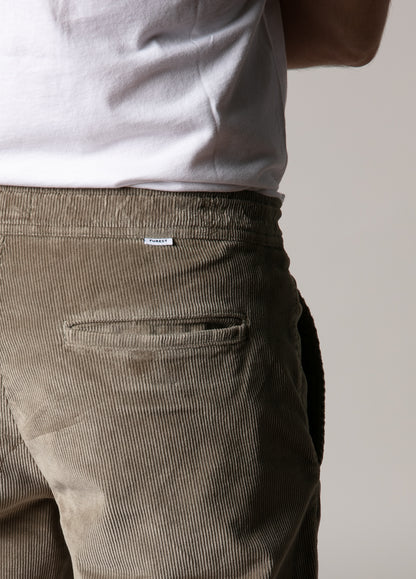 Pantalón jogger pana visón