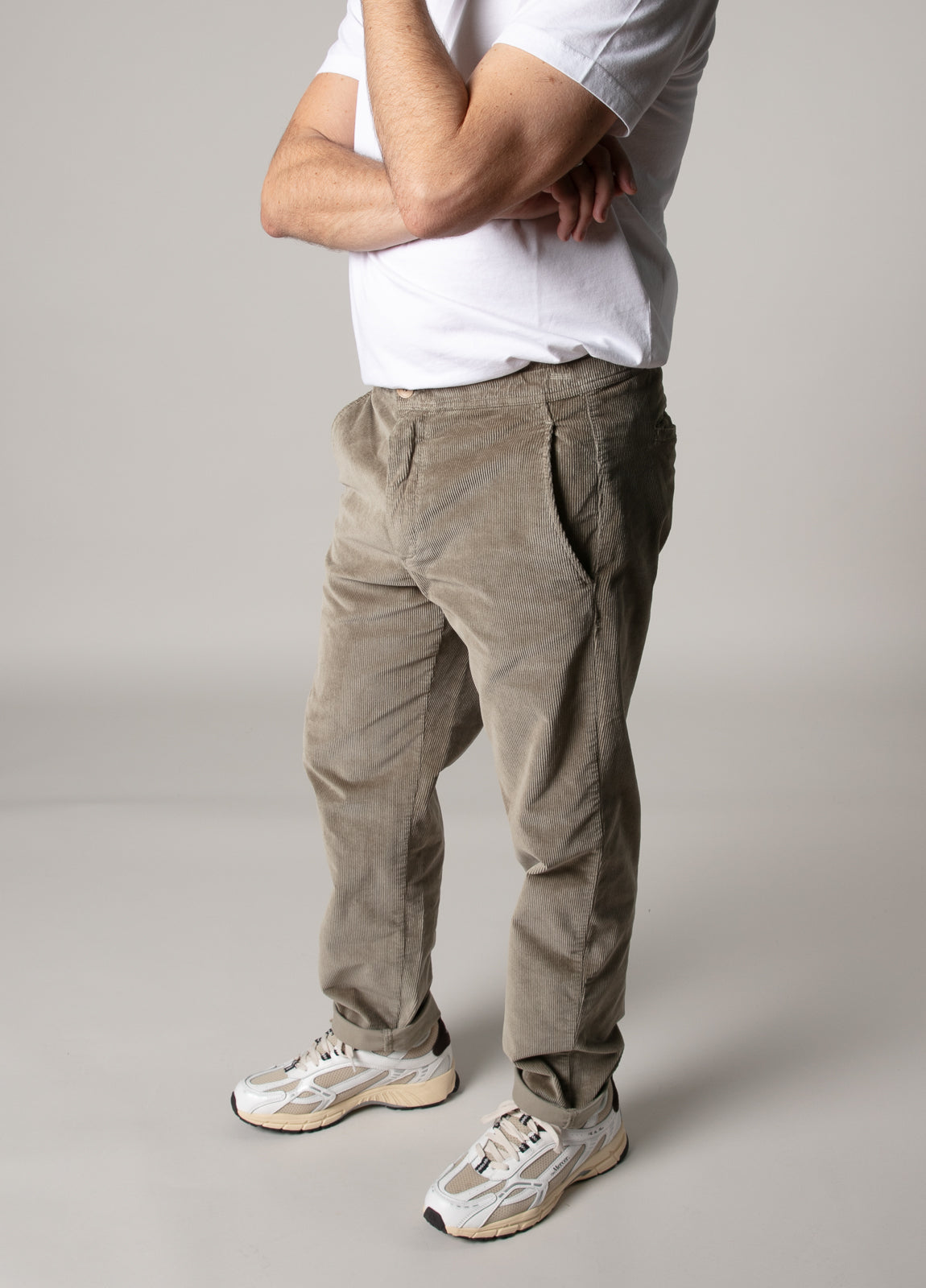 Pantalón jogger pana visón