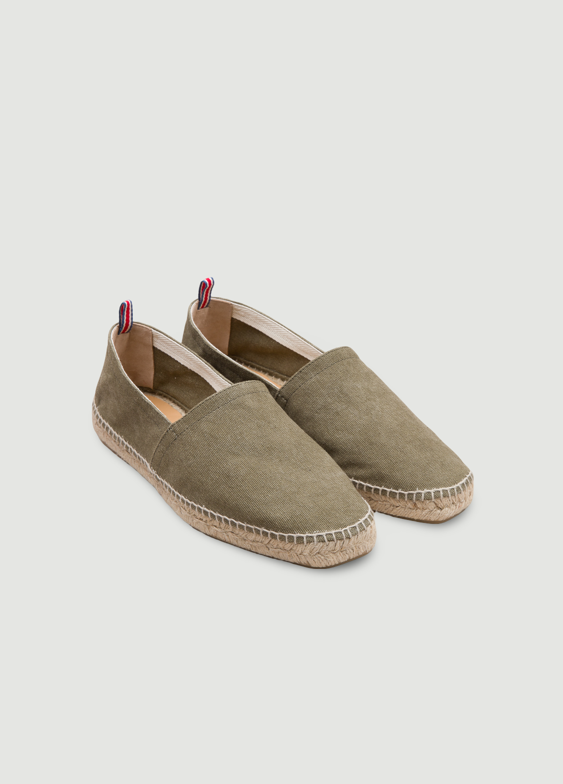 Calzado sport kaki