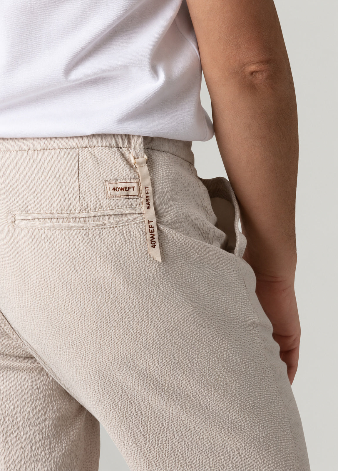 Pantalón sport seersucker beige