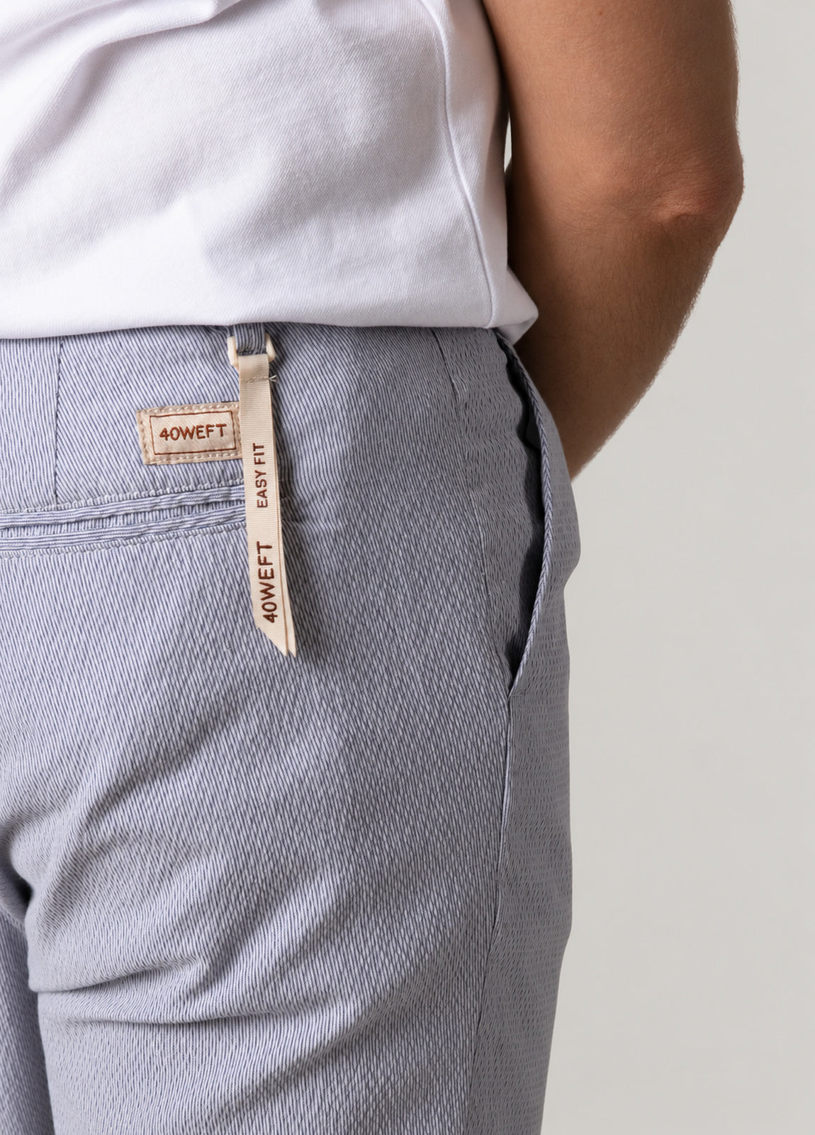 Pantalón sport seersucker azul