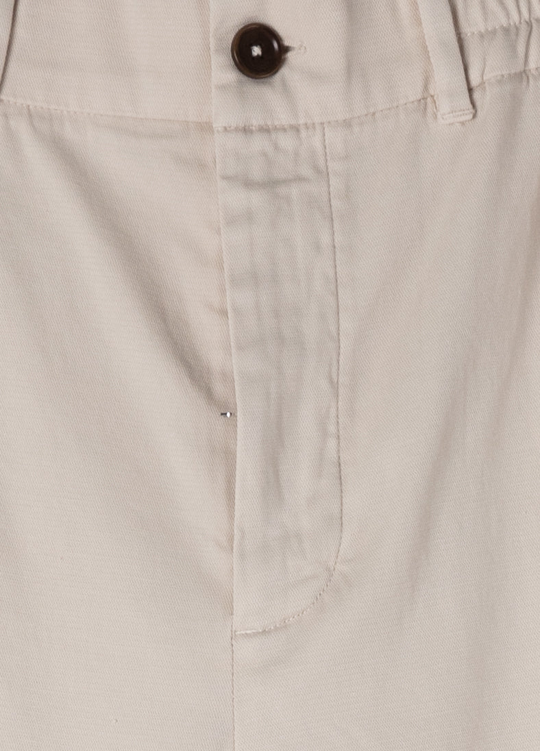 Pantalón smart chino crudo