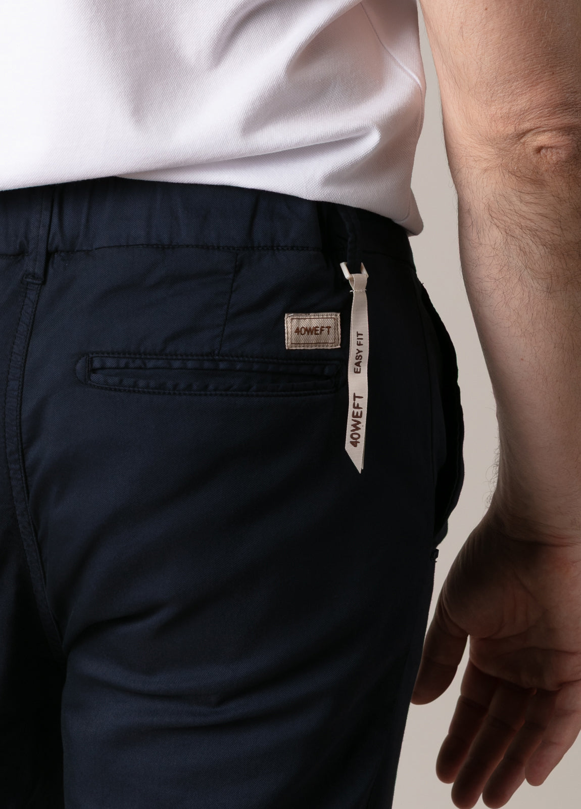 Pantalón sport chino marino
