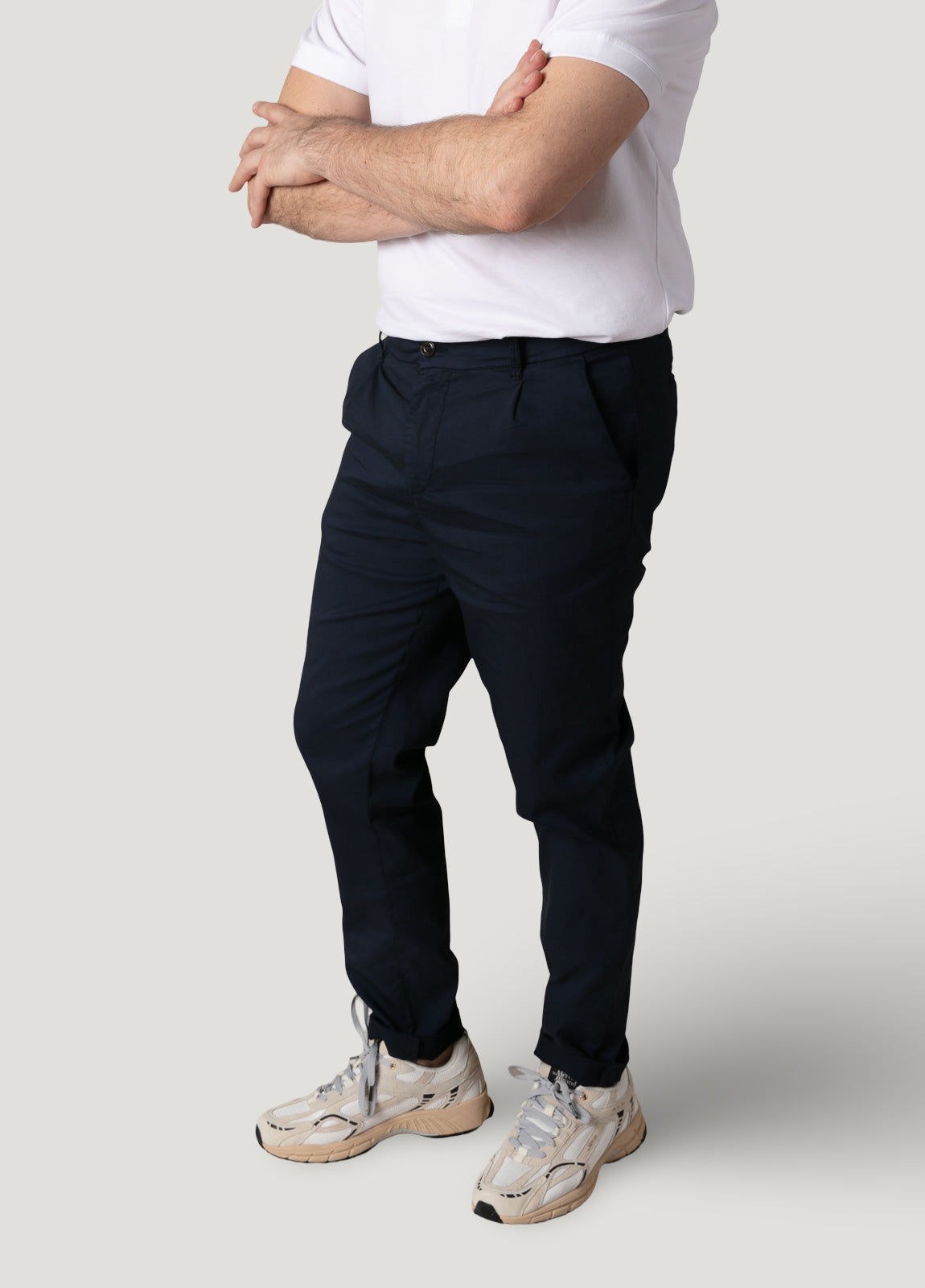 Pantalón sport chino marino